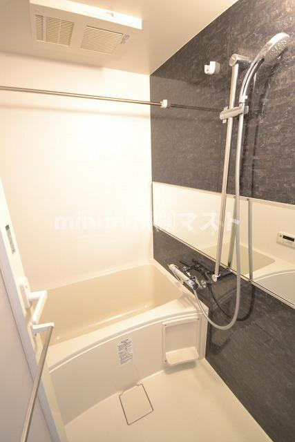 大阪市西区九条１丁目の賃貸マンションの浴室