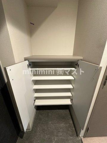 大阪市西区境川１丁目の賃貸マンションの収納