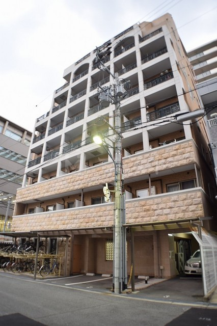 大阪市西区新町４丁目の賃貸マンションの外観