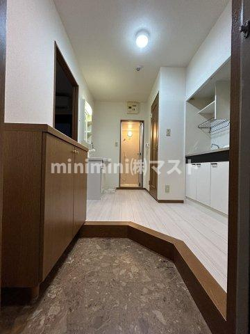 大阪市西区南堀江４丁目の賃貸マンションの玄関