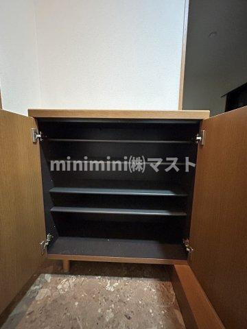 大阪市西区南堀江４丁目の賃貸マンションの収納