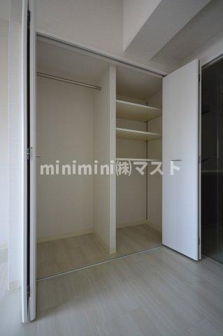大阪市西区京町堀３丁目の賃貸マンションの収納