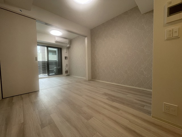 大阪市西区北堀江１丁目の賃貸マンションの居間・リビング