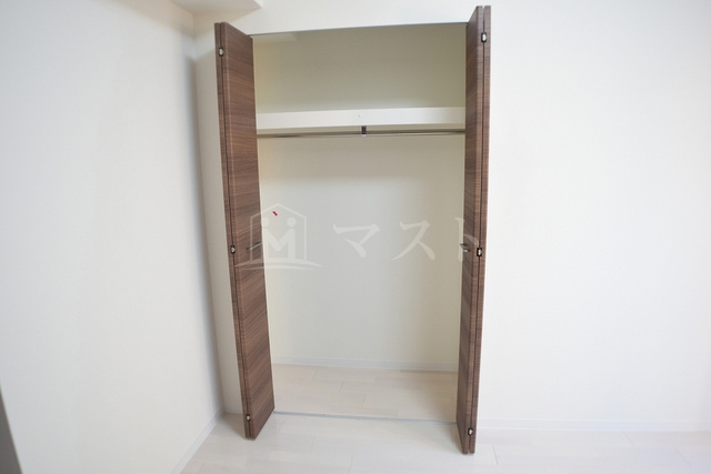 大阪市西区九条南２丁目の賃貸マンションの収納