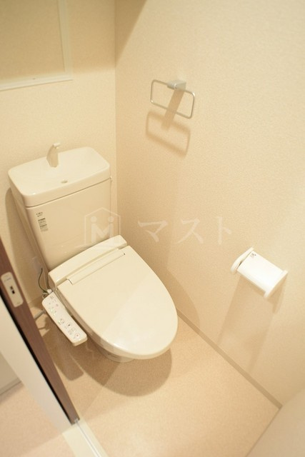 大阪市西区九条南２丁目の賃貸マンションのトイレ