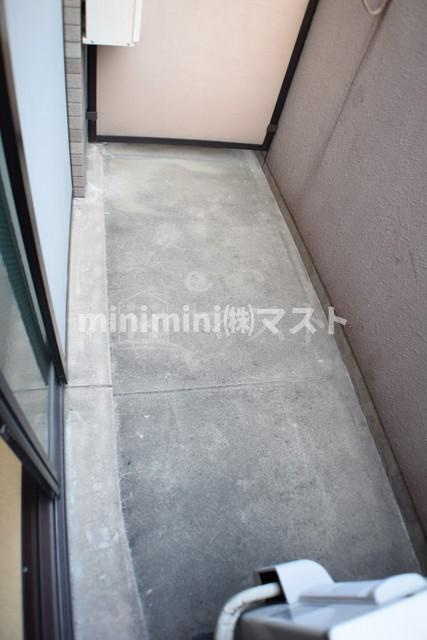 大阪市西区西本町２丁目の賃貸マンションのバルコニー