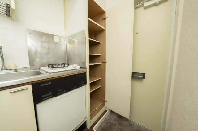 AP280 ドルフ福栄 101のキッチン|



