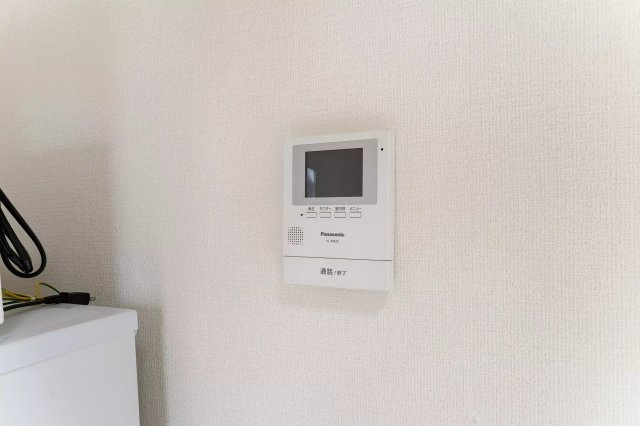 AP263 ローズガーデンタカエイ112番館 218のセキュリティ|



