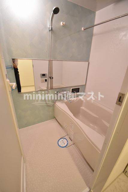 大阪市西区南堀江２丁目の賃貸マンションの浴室