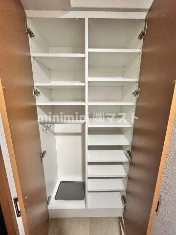 大阪市西区新町３丁目の賃貸マンションの収納