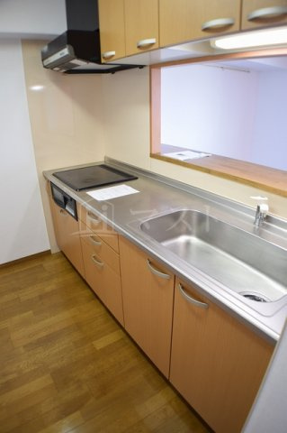 大阪市西区九条南２丁目の賃貸マンションのキッチン