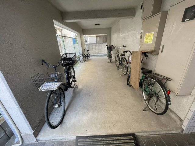 AP796 ロイヤルパレス亀有 204のその他共用部分|



