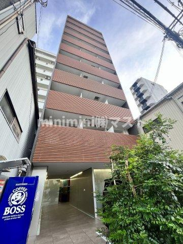 大阪市西区北堀江３丁目の賃貸マンションの外観