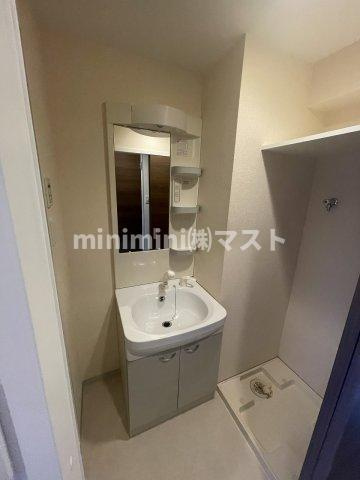 大阪市西区江戸堀３丁目の賃貸マンションの洗面所