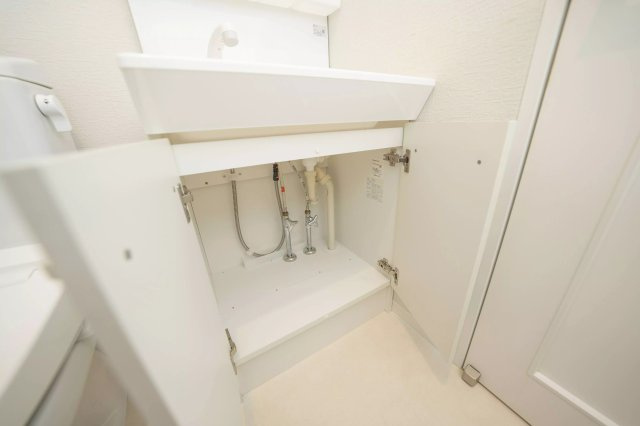 AP262 Apartmenthouse足立舎人 205の収納|



