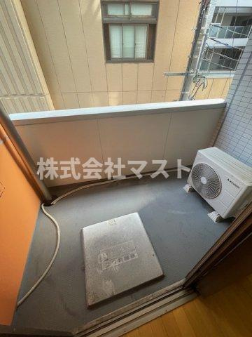 大阪市西区九条２丁目の賃貸マンションのバルコニー
