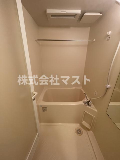 大阪市西区九条２丁目の賃貸マンションの浴室