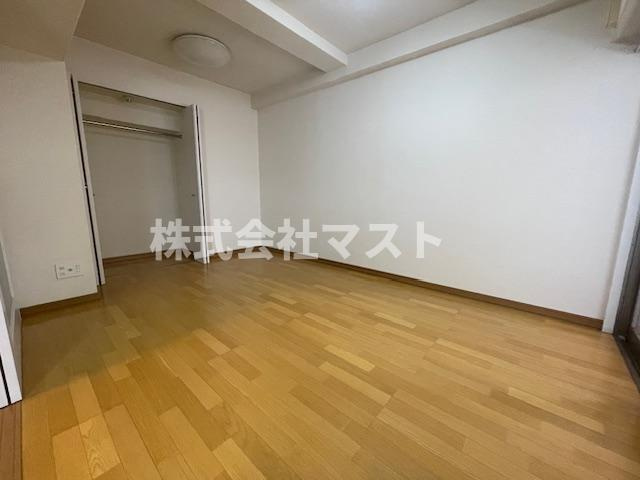 大阪市西区九条２丁目の賃貸マンションの洋室