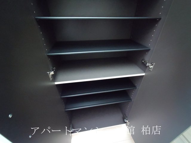 グランアサヒのエントランス|同施工会社、同型タイプです／※現況優先