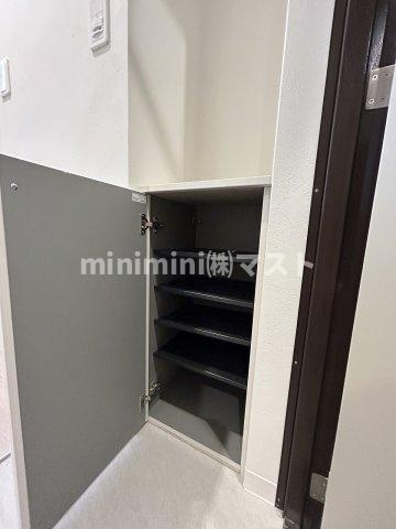 大阪市港区三先２丁目の賃貸マンションの収納