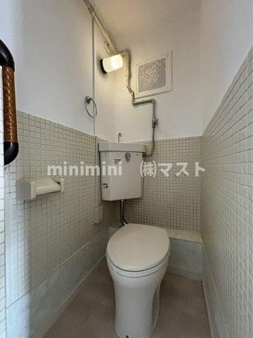 大阪市港区磯路３丁目の賃貸マンションのトイレ