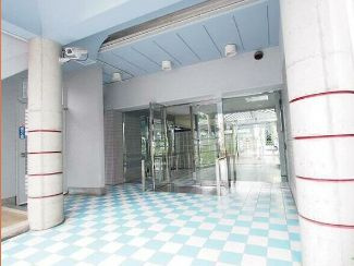 大阪市港区夕凪２丁目の賃貸マンションのエントランス