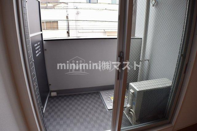 大阪市港区弁天４丁目の賃貸マンションのバルコニー