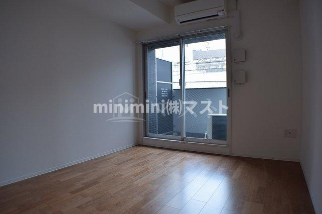 大阪市港区弁天４丁目の賃貸マンションの居間・リビング