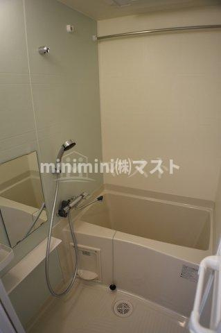 大阪市港区弁天４丁目の賃貸マンションの浴室
