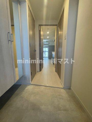 大阪市港区港晴２丁目の賃貸マンションの玄関
