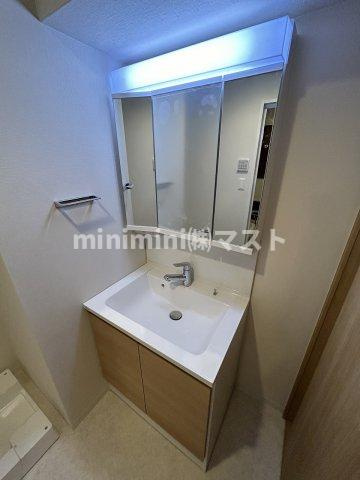 大阪市港区波除５丁目の賃貸マンションの独立洗面台