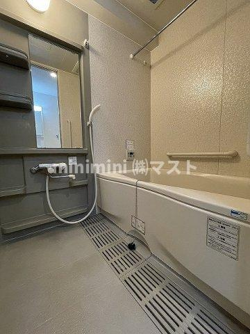 大阪市港区波除２丁目の賃貸マンションの浴室