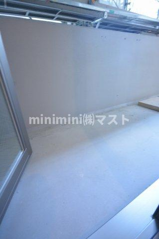 大阪市港区市岡１丁目の賃貸マンションのバルコニー