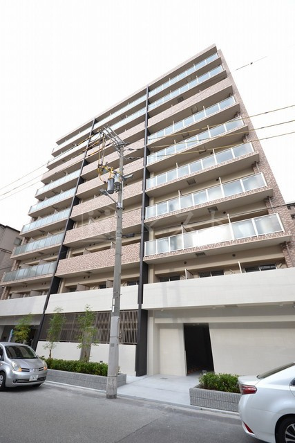 大阪市港区市岡元町１丁目の賃貸マンションの外観