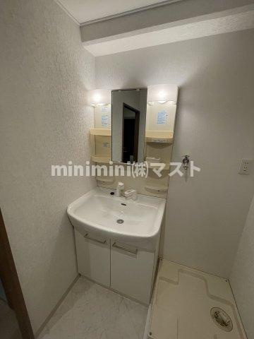 大阪市港区弁天２丁目の賃貸マンションの洗面所