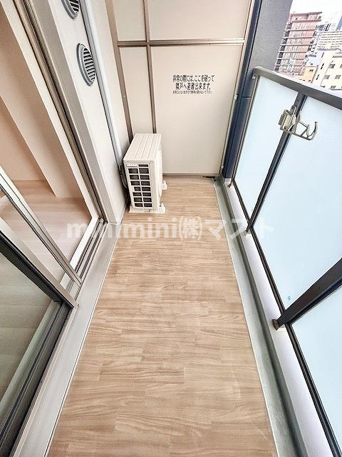大阪市港区弁天５丁目の賃貸マンションのバルコニー