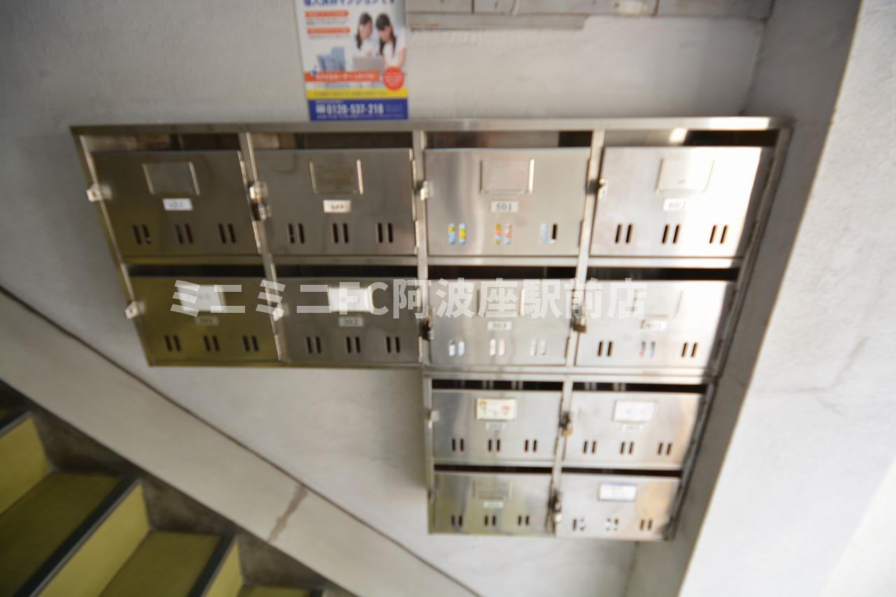 大阪市港区築港１丁目の賃貸マンションのロビー