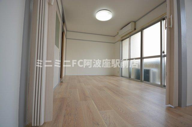 大阪市港区築港１丁目の賃貸マンションの内装