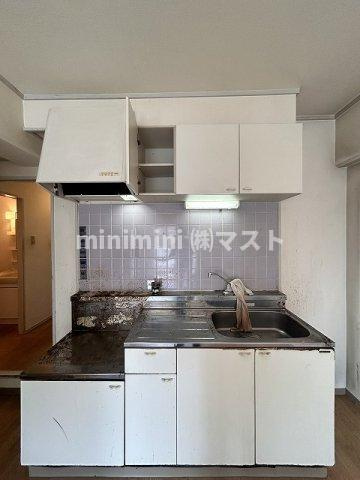 大阪市港区三先１丁目の賃貸マンションのキッチン