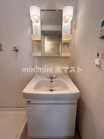 大阪市港区三先１丁目の賃貸マンションの洗面所