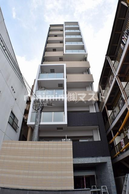 大阪市港区南市岡２丁目の賃貸マンションのエントランス