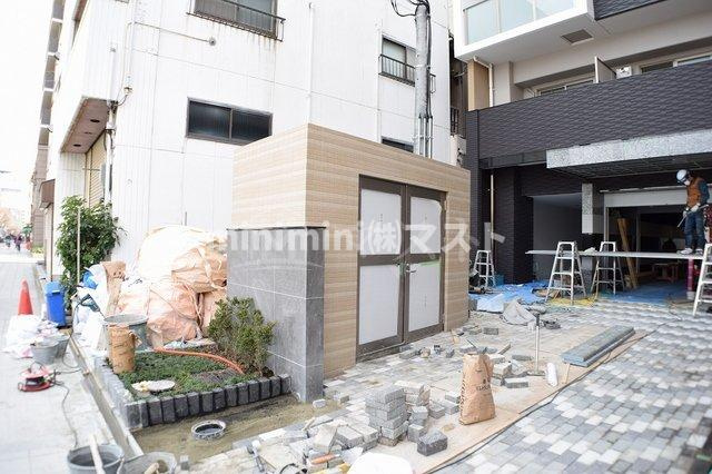 大阪市港区南市岡２丁目の賃貸マンションのロビー