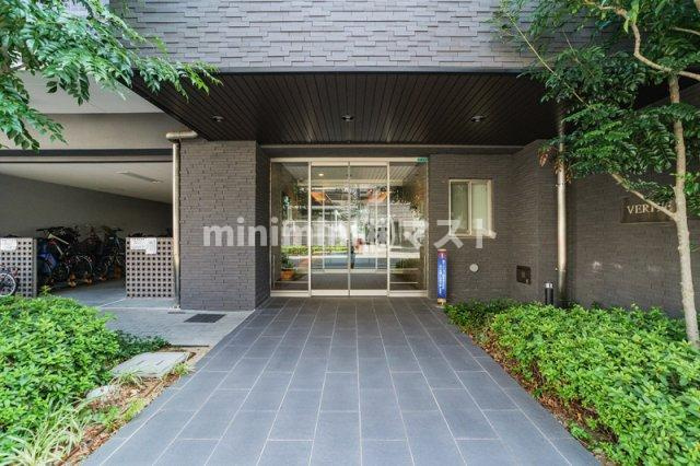 大阪市港区波除１丁目の賃貸マンションのエントランス