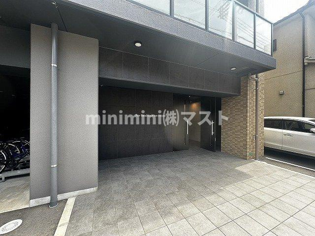 大阪市港区弁天４丁目の賃貸マンションのエントランス