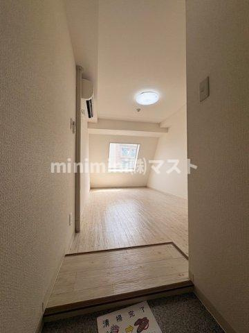 大阪市港区市岡元町１丁目の賃貸マンションの玄関|※同マンション別間取りの参考写真です