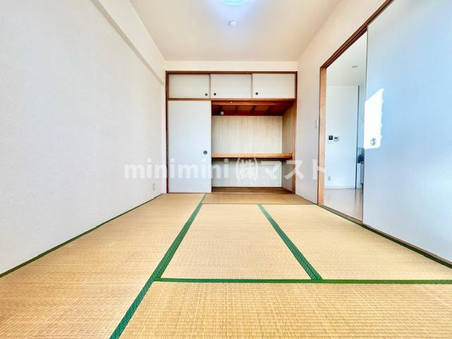 大阪市港区弁天５丁目の賃貸マンションの和室