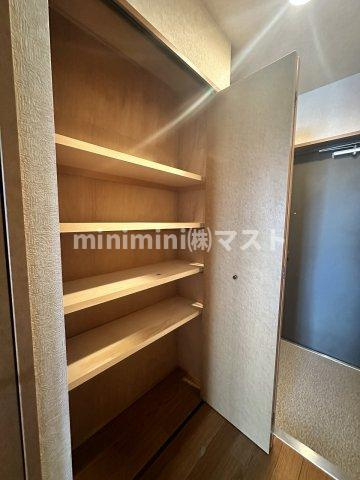 大阪市港区波除２丁目の賃貸マンションの収納