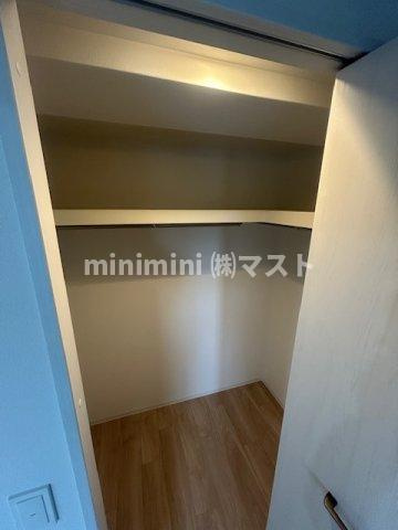 大阪市港区弁天５丁目の賃貸マンションの収納