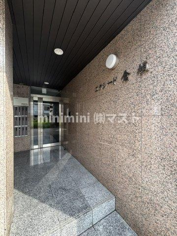 大阪市港区弁天３丁目の賃貸マンションのエントランス