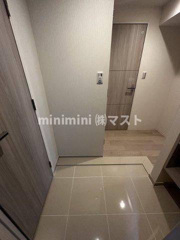大阪市港区波除３丁目の賃貸マンションの玄関